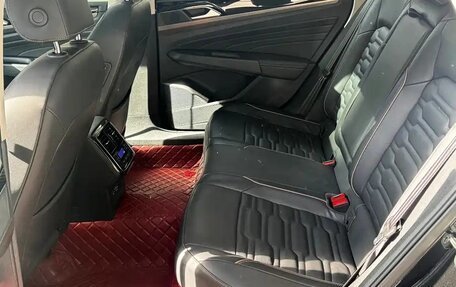 Volkswagen Passat B8 рестайлинг, 2021 год, 1 500 000 рублей, 15 фотография