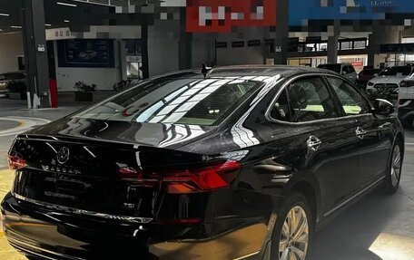 Volkswagen Passat B8 рестайлинг, 2021 год, 1 500 000 рублей, 13 фотография