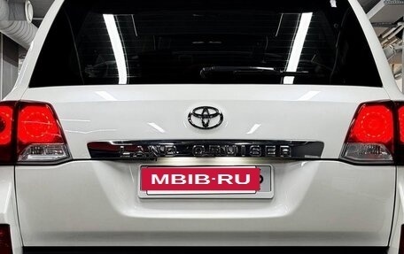 Toyota Land Cruiser 200, 2012 год, 4 400 000 рублей, 15 фотография