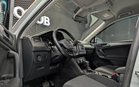 Volkswagen Tiguan II, 2020 год, 2 385 000 рублей, 11 фотография