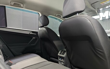 Volkswagen Tiguan II, 2020 год, 2 385 000 рублей, 27 фотография