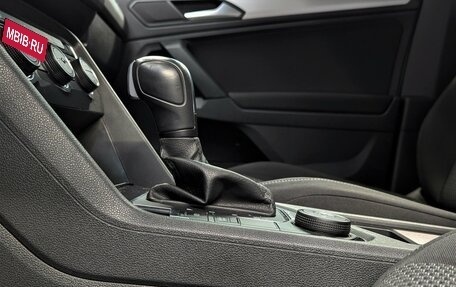 Volkswagen Tiguan II, 2020 год, 2 385 000 рублей, 21 фотография