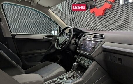 Volkswagen Tiguan II, 2020 год, 2 385 000 рублей, 24 фотография