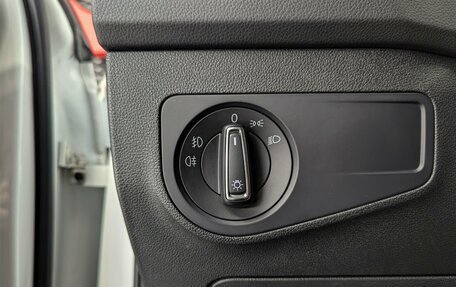 Volkswagen Tiguan II, 2020 год, 2 385 000 рублей, 36 фотография