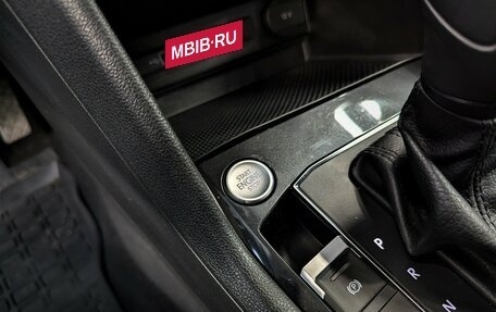 Volkswagen Tiguan II, 2020 год, 2 385 000 рублей, 37 фотография