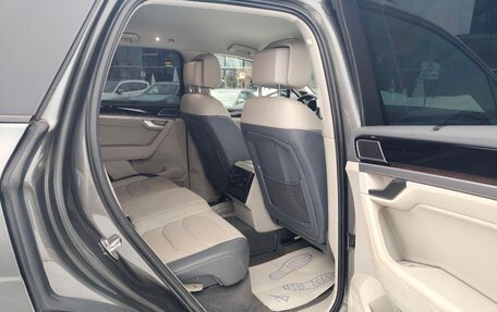 Volkswagen Touareg III, 2019 год, 5 050 000 рублей, 15 фотография