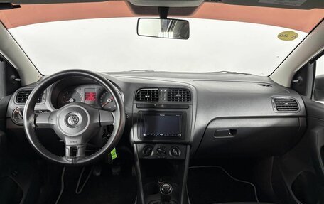 Volkswagen Polo VI (EU Market), 2013 год, 660 000 рублей, 10 фотография