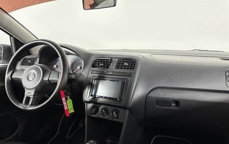 Volkswagen Polo VI (EU Market), 2013 год, 660 000 рублей, 12 фотография