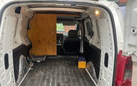 Peugeot Partner II рестайлинг 2, 2010 год, 360 000 рублей, 7 фотография