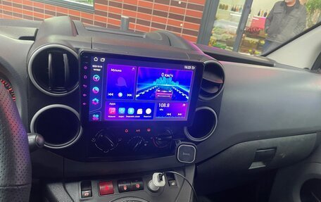 Peugeot Partner II рестайлинг 2, 2010 год, 360 000 рублей, 8 фотография