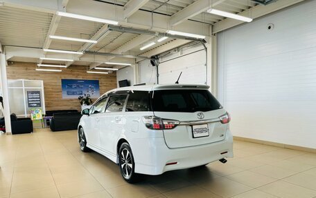 Toyota Wish II, 2012 год, 1 649 000 рублей, 4 фотография