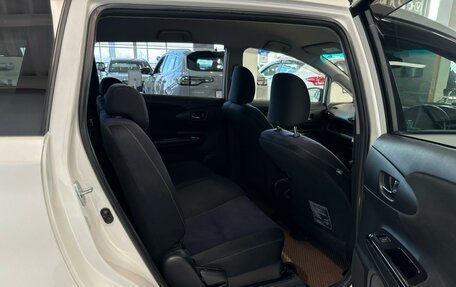 Toyota Wish II, 2012 год, 1 649 000 рублей, 18 фотография