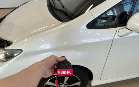 Toyota Wish II, 2012 год, 1 649 000 рублей, 21 фотография