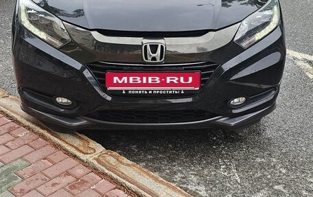 Honda Vezel, 2017 год, 1 720 000 рублей, 5 фотография