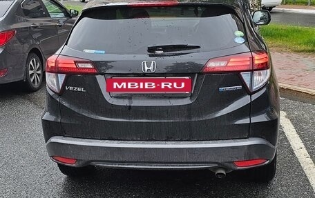 Honda Vezel, 2017 год, 1 720 000 рублей, 6 фотография