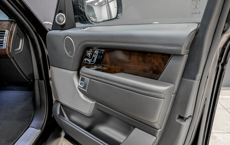 Land Rover Range Rover IV рестайлинг, 2019 год, 8 230 000 рублей, 23 фотография