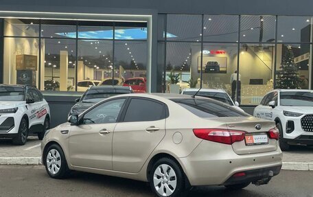 KIA Rio III рестайлинг, 2014 год, 800 000 рублей, 3 фотография