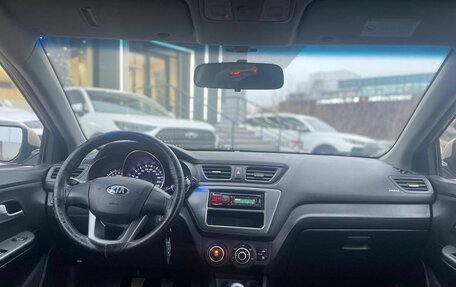 KIA Rio III рестайлинг, 2014 год, 800 000 рублей, 10 фотография