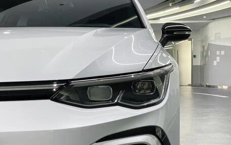 Volkswagen Golf VIII, 2022 год, 1 310 000 рублей, 9 фотография