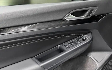 Volkswagen Golf VIII, 2022 год, 1 310 000 рублей, 12 фотография