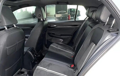 Volkswagen Golf VIII, 2022 год, 1 310 000 рублей, 21 фотография