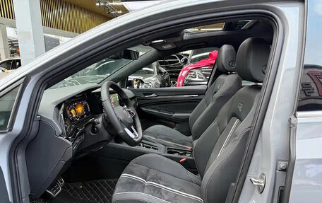 Volkswagen Golf VIII, 2022 год, 1 300 000 рублей, 8 фотография