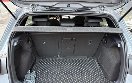 Volkswagen Golf VIII, 2022 год, 1 300 000 рублей, 20 фотография