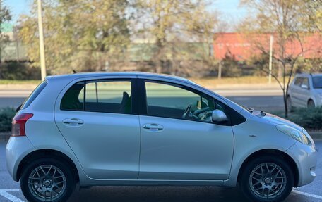 Toyota Yaris III рестайлинг, 2006 год, 640 000 рублей, 4 фотография