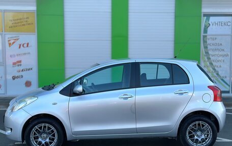 Toyota Yaris III рестайлинг, 2006 год, 640 000 рублей, 8 фотография