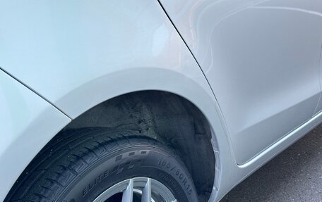 Toyota Yaris III рестайлинг, 2006 год, 640 000 рублей, 13 фотография