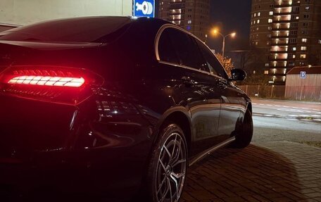 Mercedes-Benz E-Класс, 2021 год, 5 700 000 рублей, 10 фотография