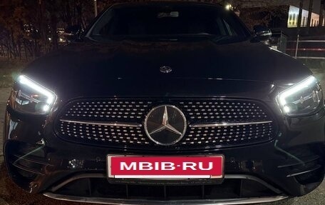 Mercedes-Benz E-Класс, 2021 год, 5 700 000 рублей, 2 фотография