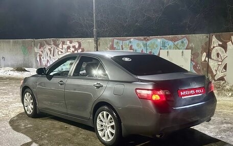 Toyota Camry, 2011 год, 1 390 000 рублей, 3 фотография
