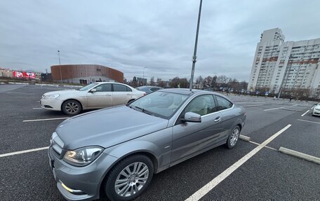 Mercedes-Benz C-Класс, 2011 год, 1 375 000 рублей, 6 фотография