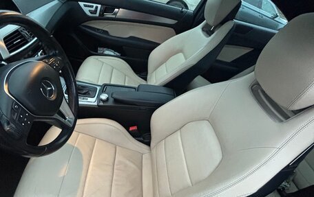 Mercedes-Benz C-Класс, 2011 год, 1 375 000 рублей, 12 фотография