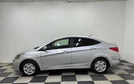 Hyundai Solaris II рестайлинг, 2011 год, 800 000 рублей, 8 фотография