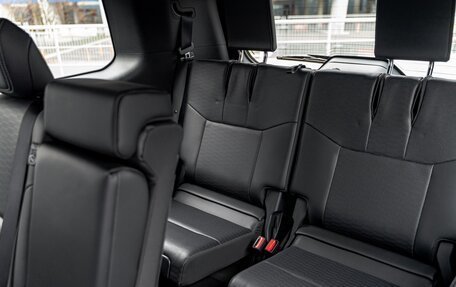 Toyota Land Cruiser Prado, 2025 год, 10 690 000 рублей, 23 фотография