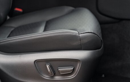 Toyota Land Cruiser Prado, 2025 год, 10 690 000 рублей, 34 фотография