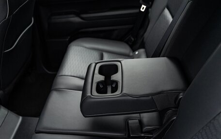 Toyota Land Cruiser Prado, 2025 год, 10 690 000 рублей, 39 фотография