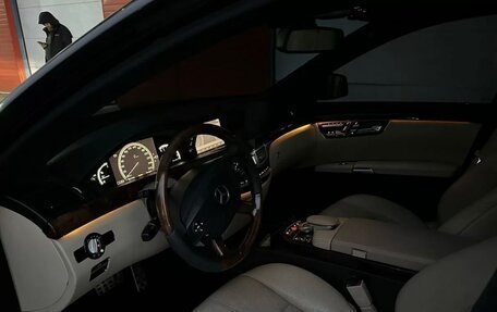 Mercedes-Benz S-Класс, 2008 год, 1 300 000 рублей, 3 фотография