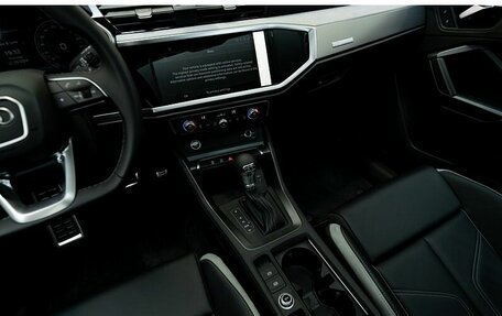 Audi Q3, 2025 год, 5 834 300 рублей, 12 фотография