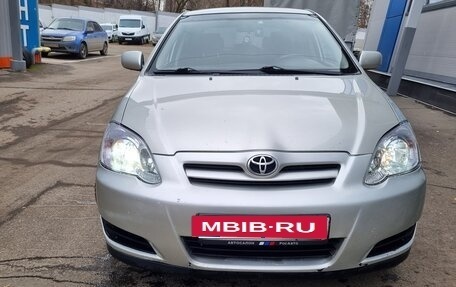 Toyota Corolla, 2004 год, 450 000 рублей, 2 фотография