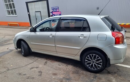 Toyota Corolla, 2004 год, 450 000 рублей, 7 фотография