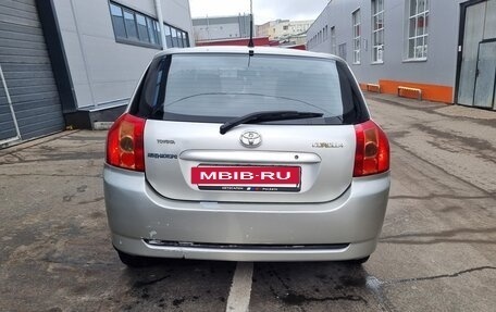 Toyota Corolla, 2004 год, 450 000 рублей, 5 фотография