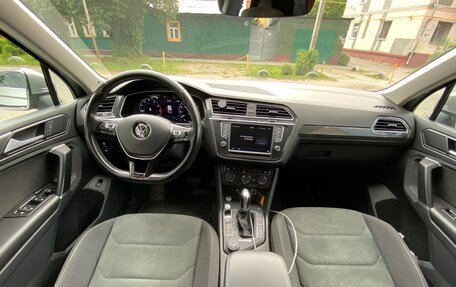 Volkswagen Tiguan II, 2017 год, 2 220 000 рублей, 5 фотография