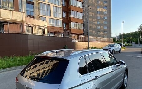 Volkswagen Tiguan II, 2017 год, 2 220 000 рублей, 4 фотография