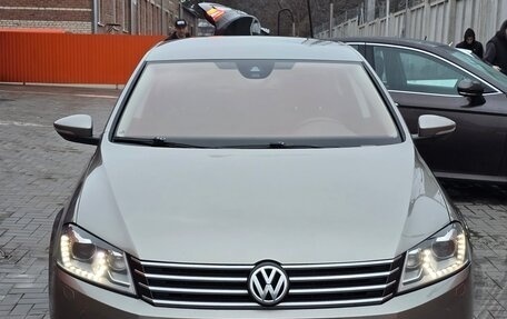Volkswagen Passat B7, 2013 год, 1 050 000 рублей, 14 фотография