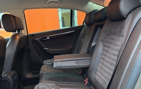 Volkswagen Passat B7, 2013 год, 1 050 000 рублей, 28 фотография