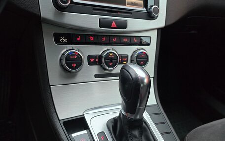 Volkswagen Passat B7, 2013 год, 1 050 000 рублей, 30 фотография