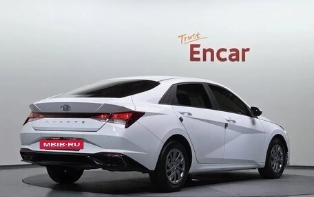 Hyundai Avante, 2021 год, 2 100 000 рублей, 3 фотография